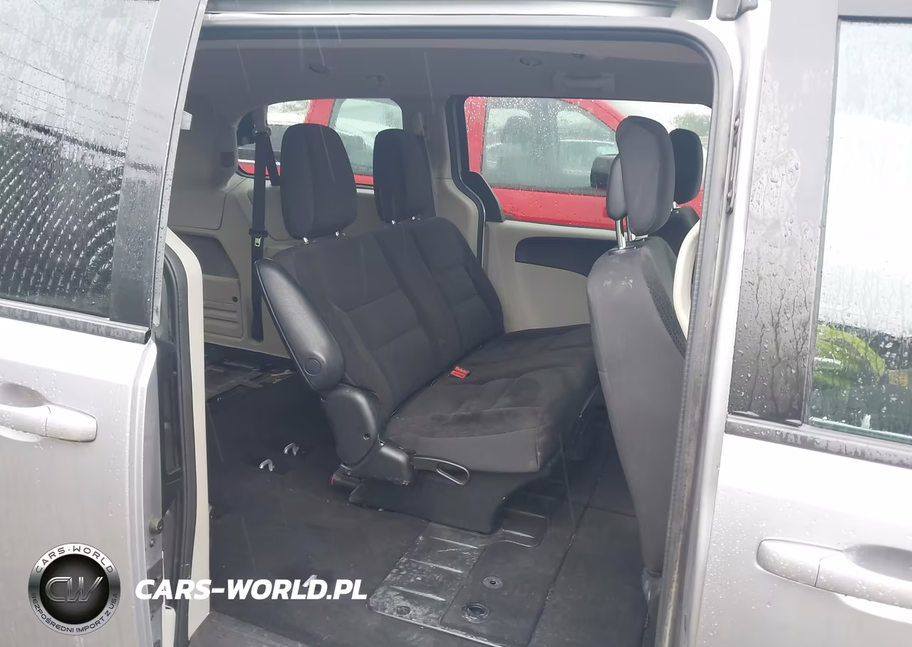 2018 Dodge Grand Caravan Se VIN:2C4RDGBG3JR296539 - 8