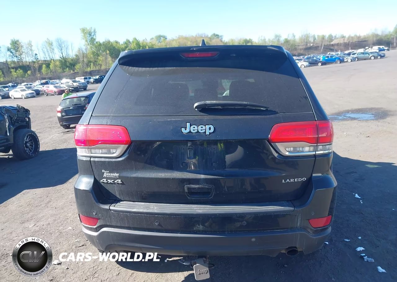 2019 Jeep Grand Cherokee Laredo E 4X4 VIN:1C4RJFAG4KC619642 - 16