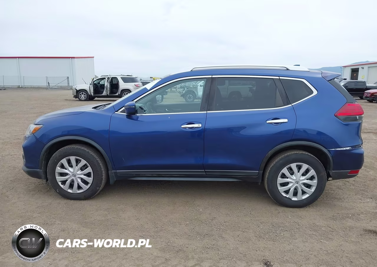 2017 Nissan Rogue S VIN:KNMAT2MV2HP525626 - 15