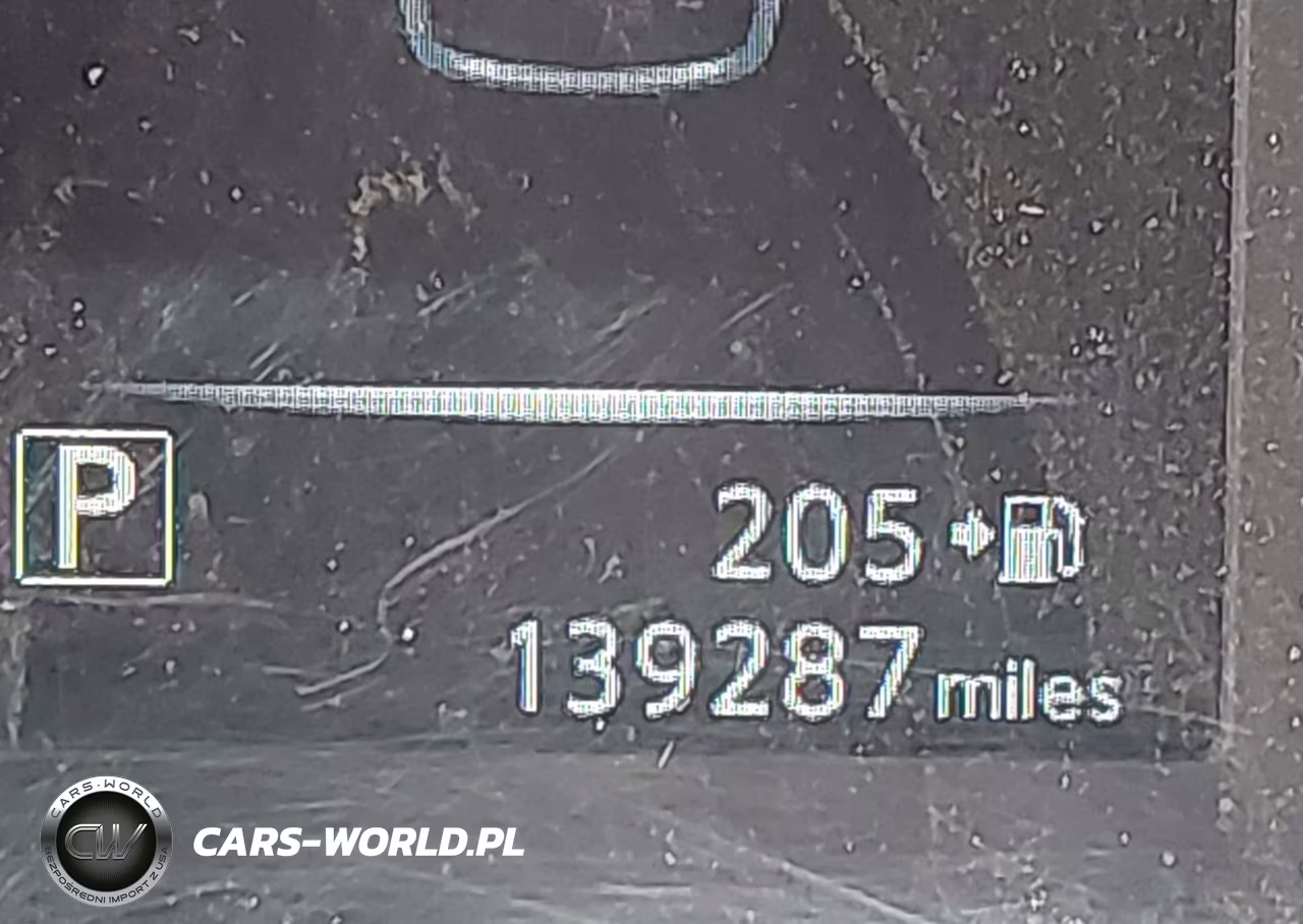 2017 Nissan Rogue S VIN:KNMAT2MV2HP525626 - 16
