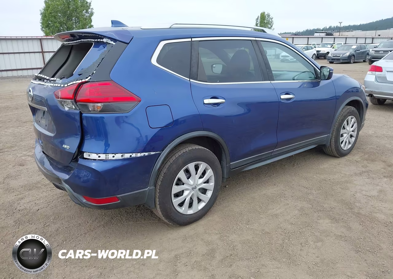 2017 Nissan Rogue S VIN:KNMAT2MV2HP525626 - 4