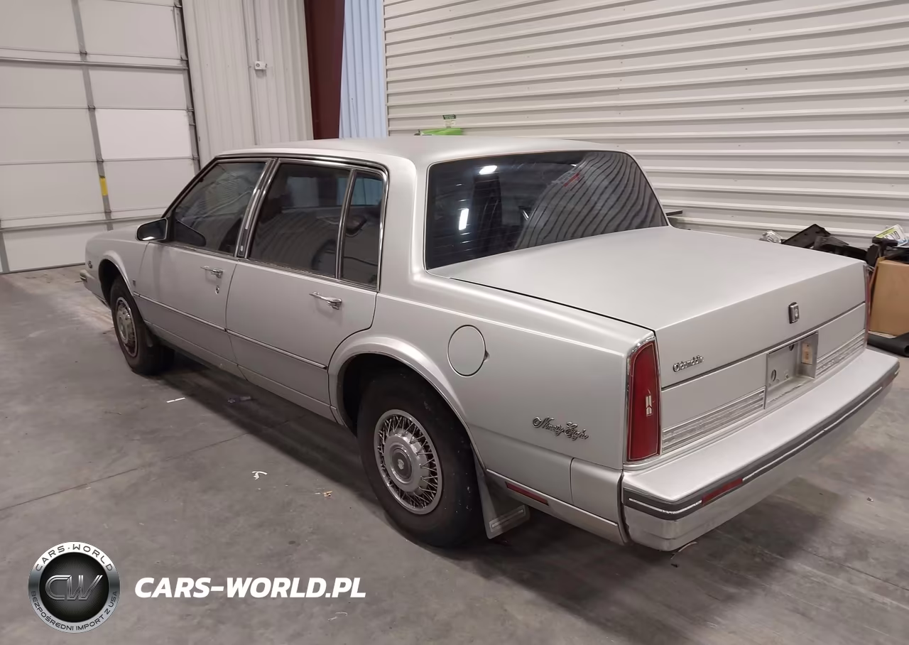 1987 Oldsmobile 98 Regency Brougham VIN:1G3CW5137H1329706 - 3