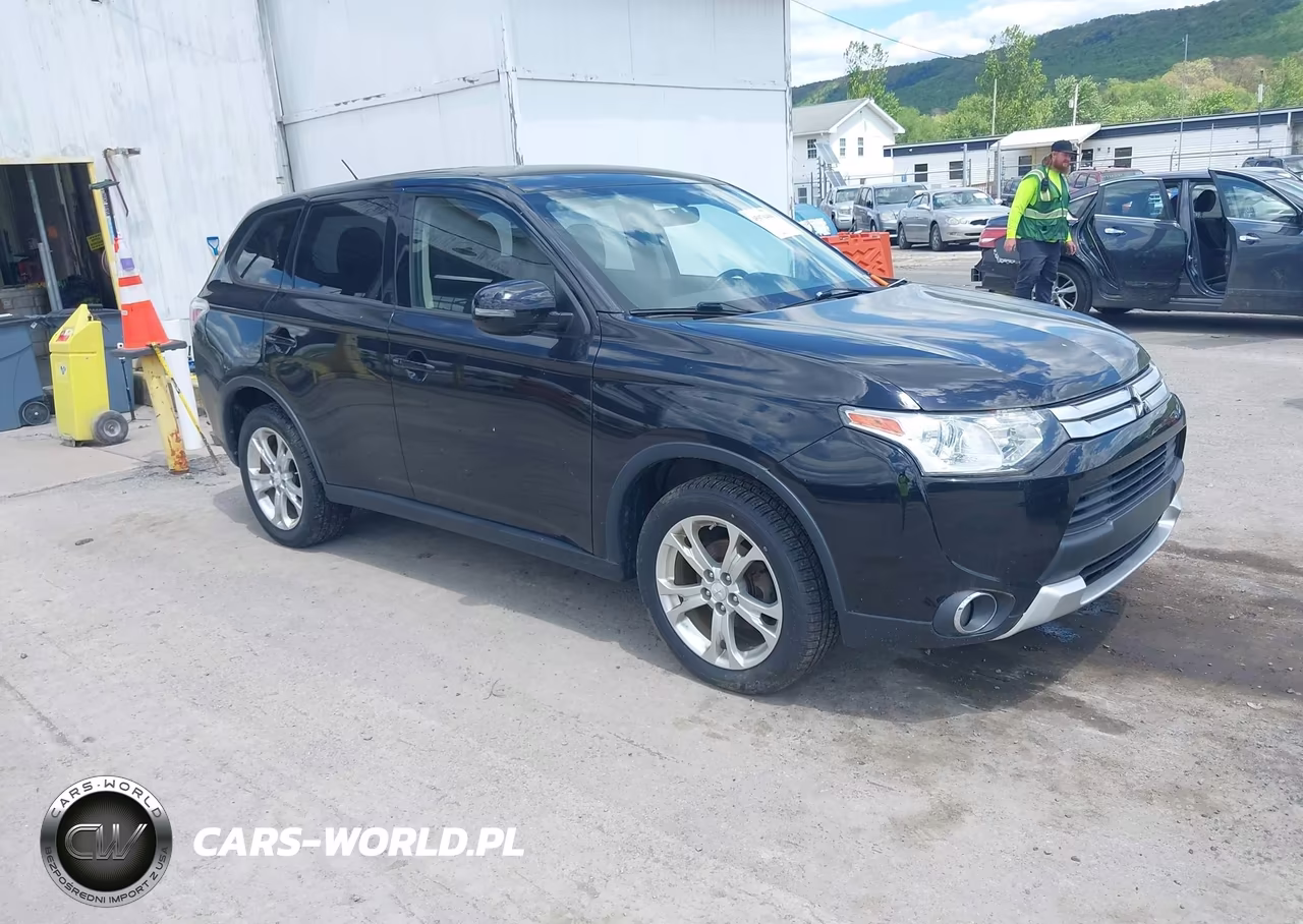 Główne zdjęcie 2015 Mitsubishi Outlander Se