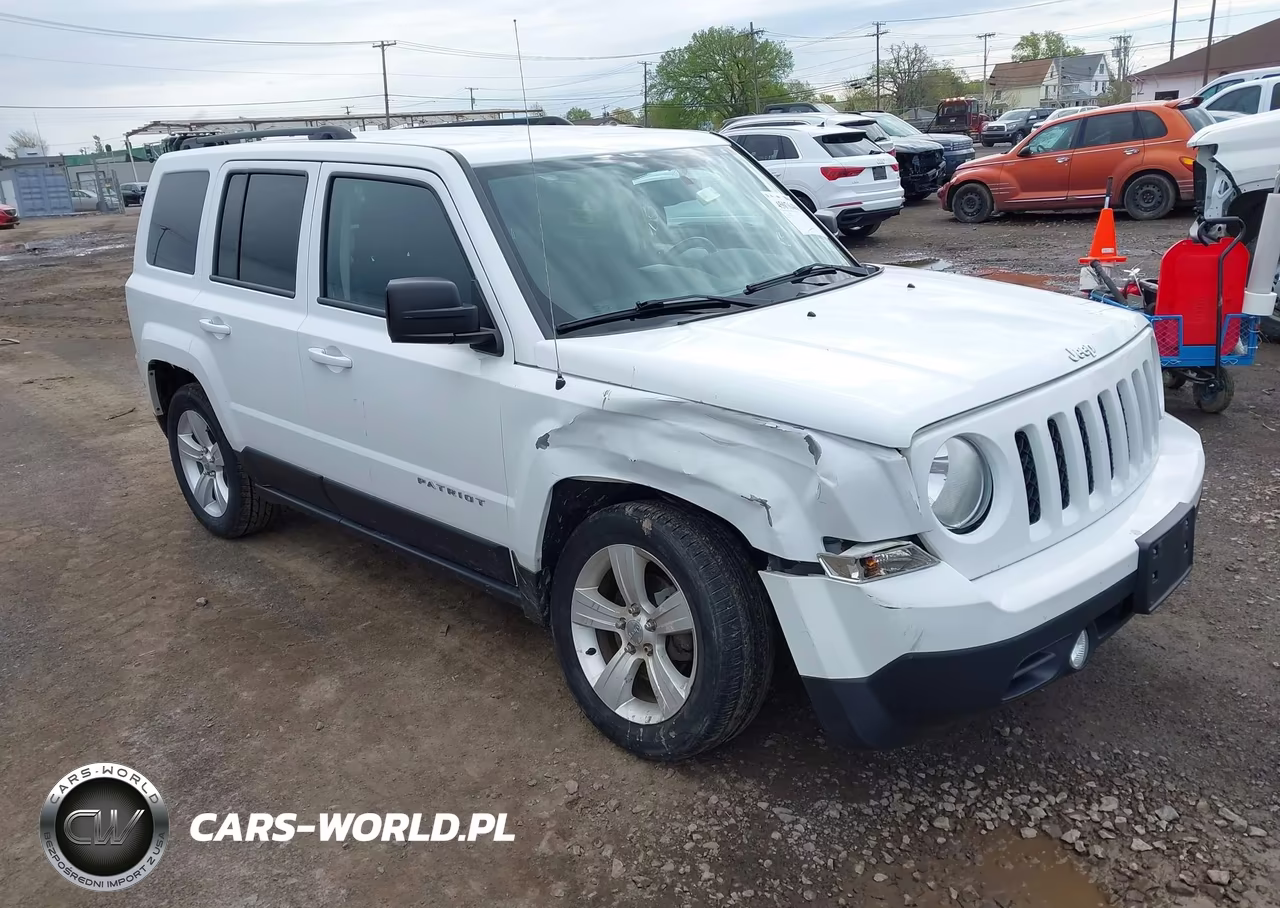 2016 Jeep Patriot Latitude – zdjęcie 1 z 16