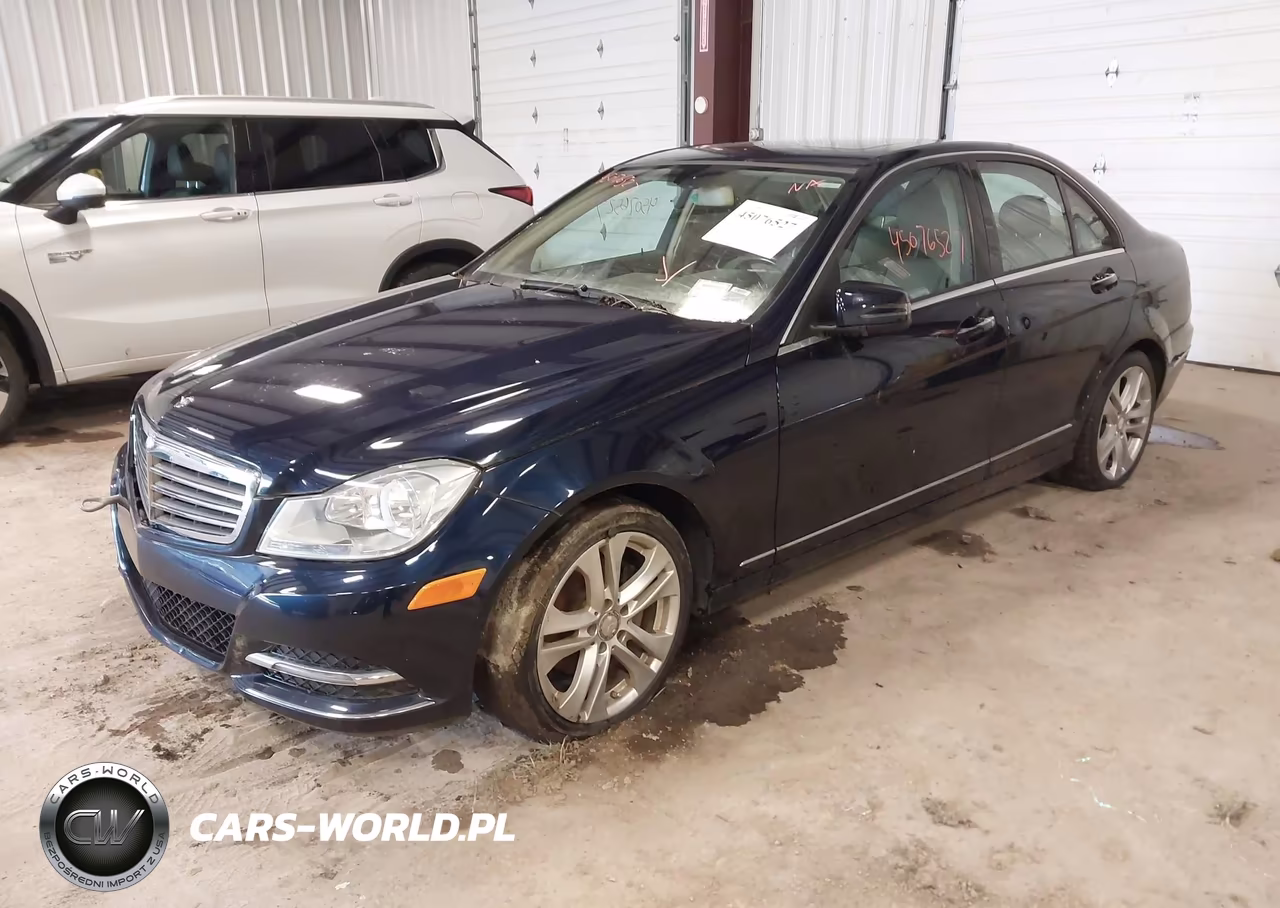 2012 Mercedes-Benz C 300 Luxury 4Matic VIN:WDDGF8BB7CF910343 - 2
