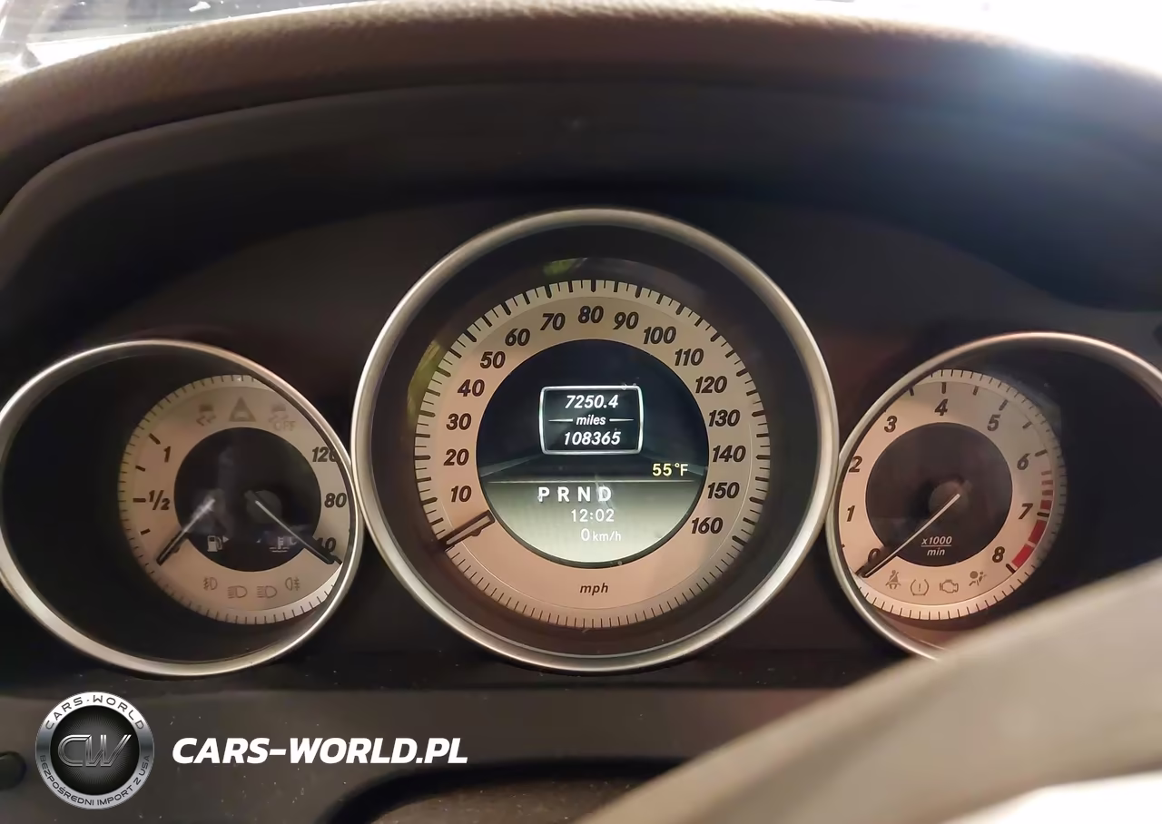 2012 Mercedes-Benz C 300 Luxury 4Matic VIN:WDDGF8BB7CF910343 - 7