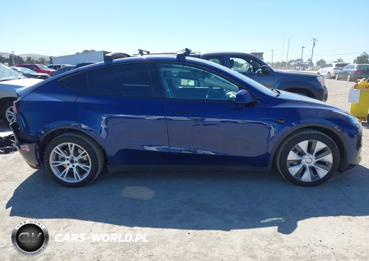 2021 Tesla Model Y Long Range Dual Motor All-Wheel Drive VIN:5YJYGDEE2MF081875 - 14