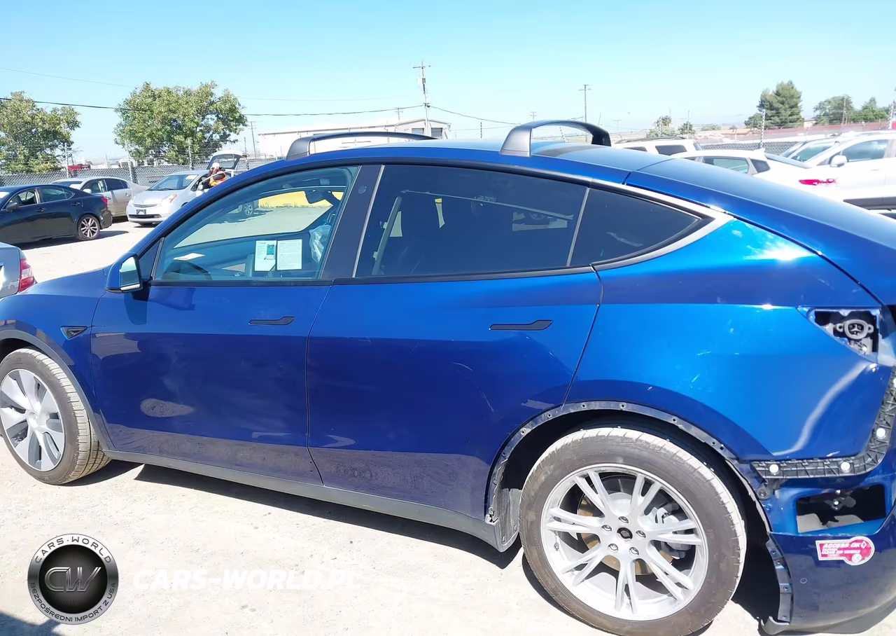 2021 Tesla Model Y Long Range Dual Motor All-Wheel Drive VIN:5YJYGDEE2MF081875 - 15