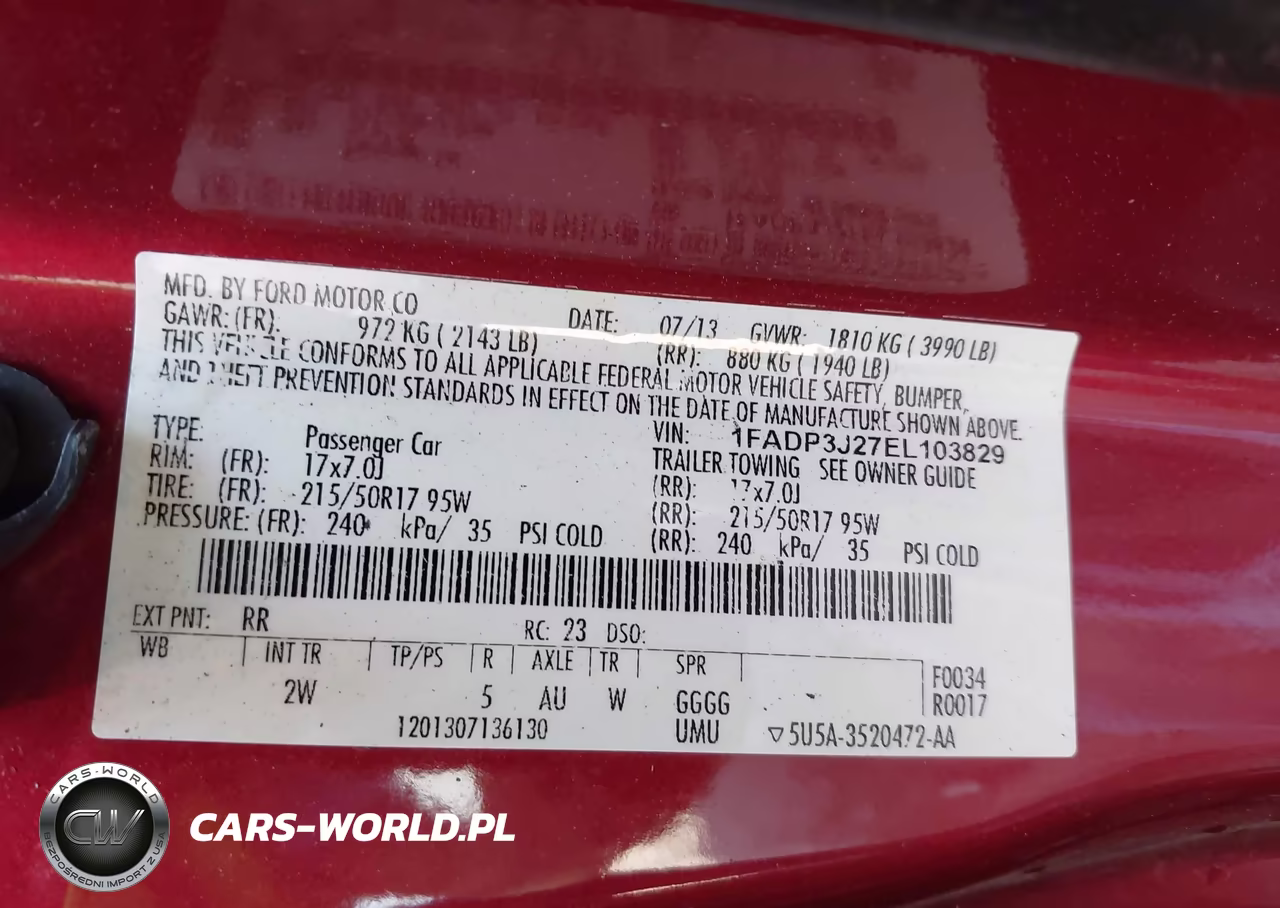 2014 Ford Focus Titanium VIN:1FADP3J27EL103829 - 9