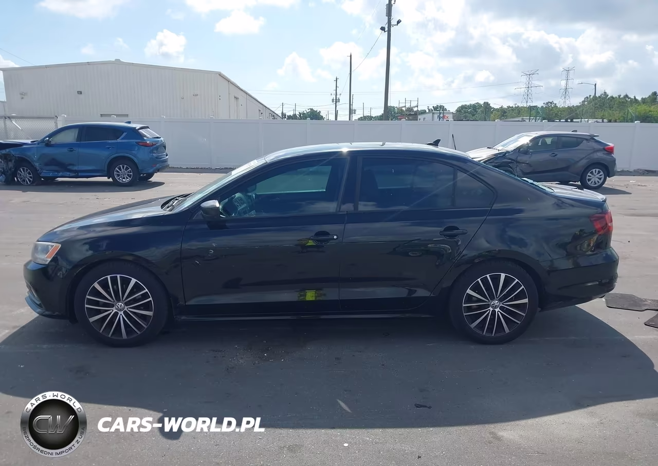 2016 Volkswagen Jetta 1.8T Sport VIN:3VWD17AJXGM246007 - 14