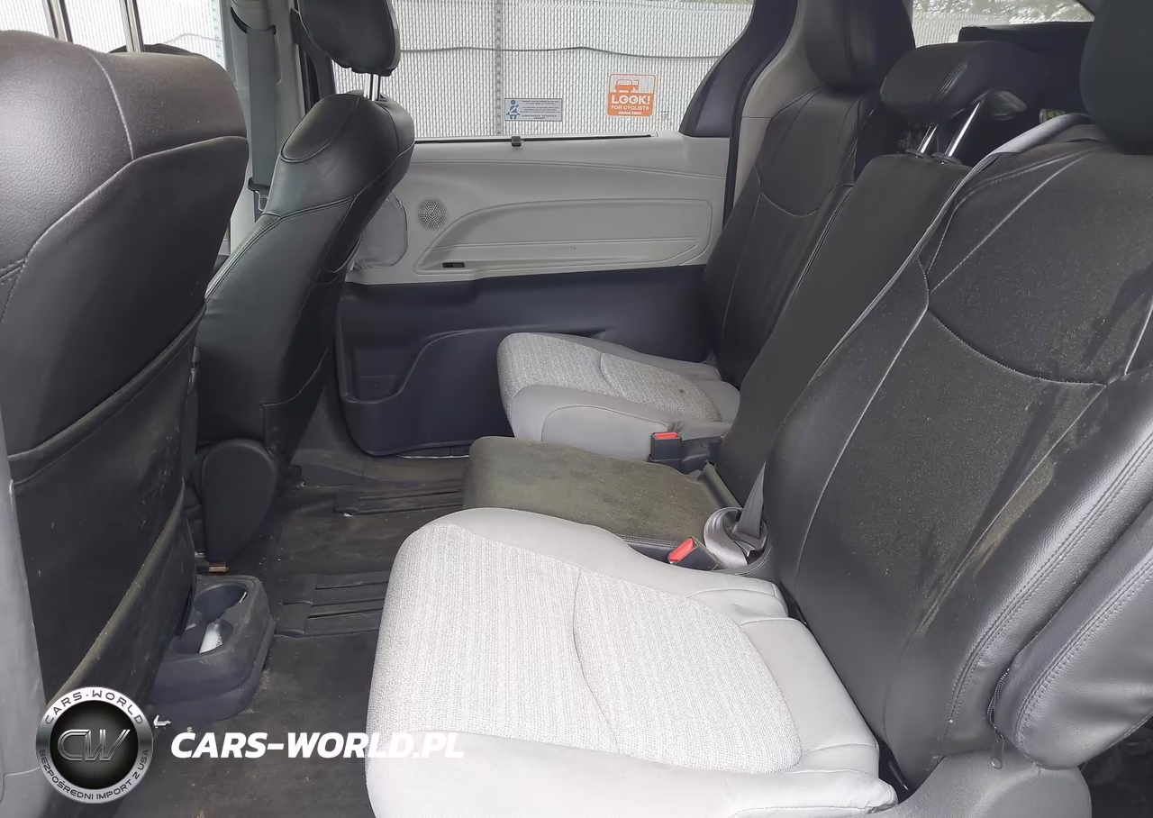 2023 Toyota Sienna Le VIN:5TDKRKEC9PS151990 - 8