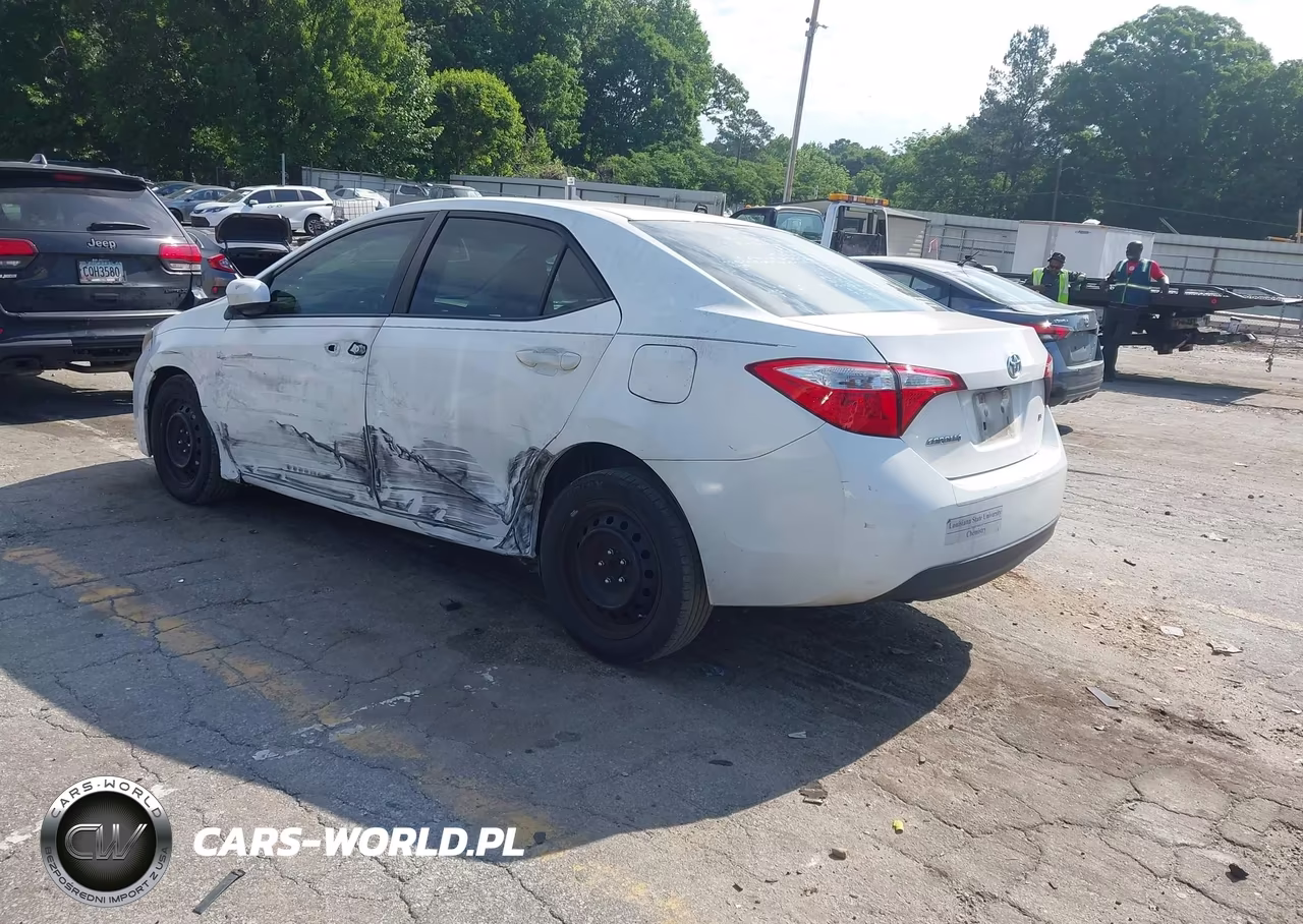 2016 Toyota Corolla Le VIN:5YFBURHE4GP505119 - 3