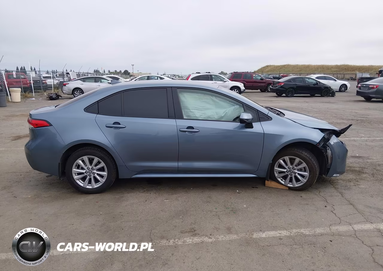 2024 Toyota Corolla Hybrid Le VIN:JTDBCMFE2RJ025080 - 13