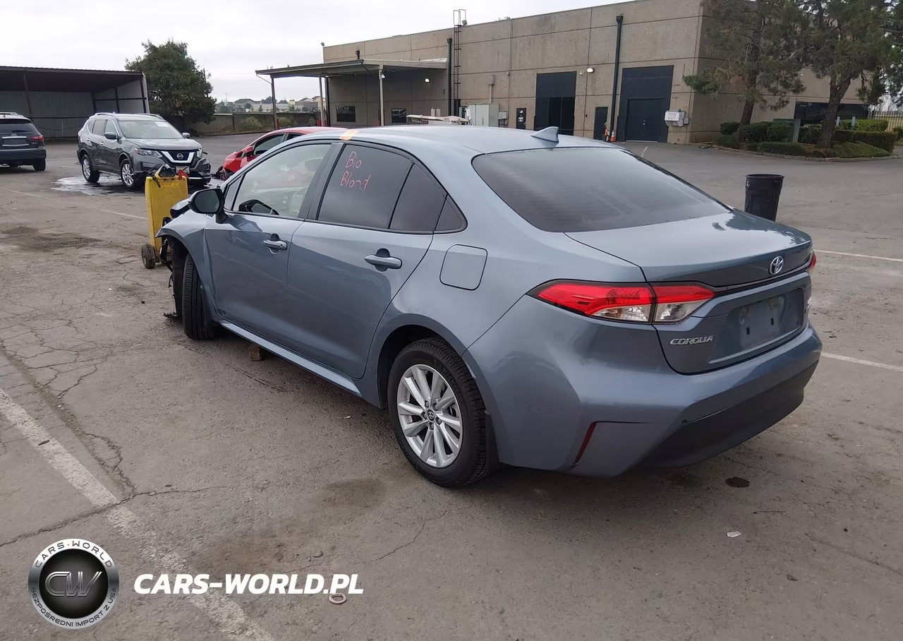 2024 Toyota Corolla Hybrid Le VIN:JTDBCMFE2RJ025080 - 3
