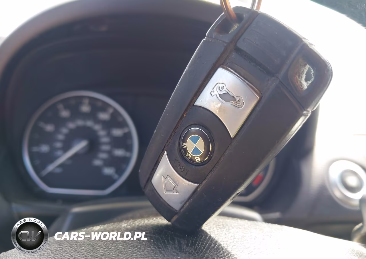 2008 BMW 128I VIN:WBAUL73588VE88170 - 11