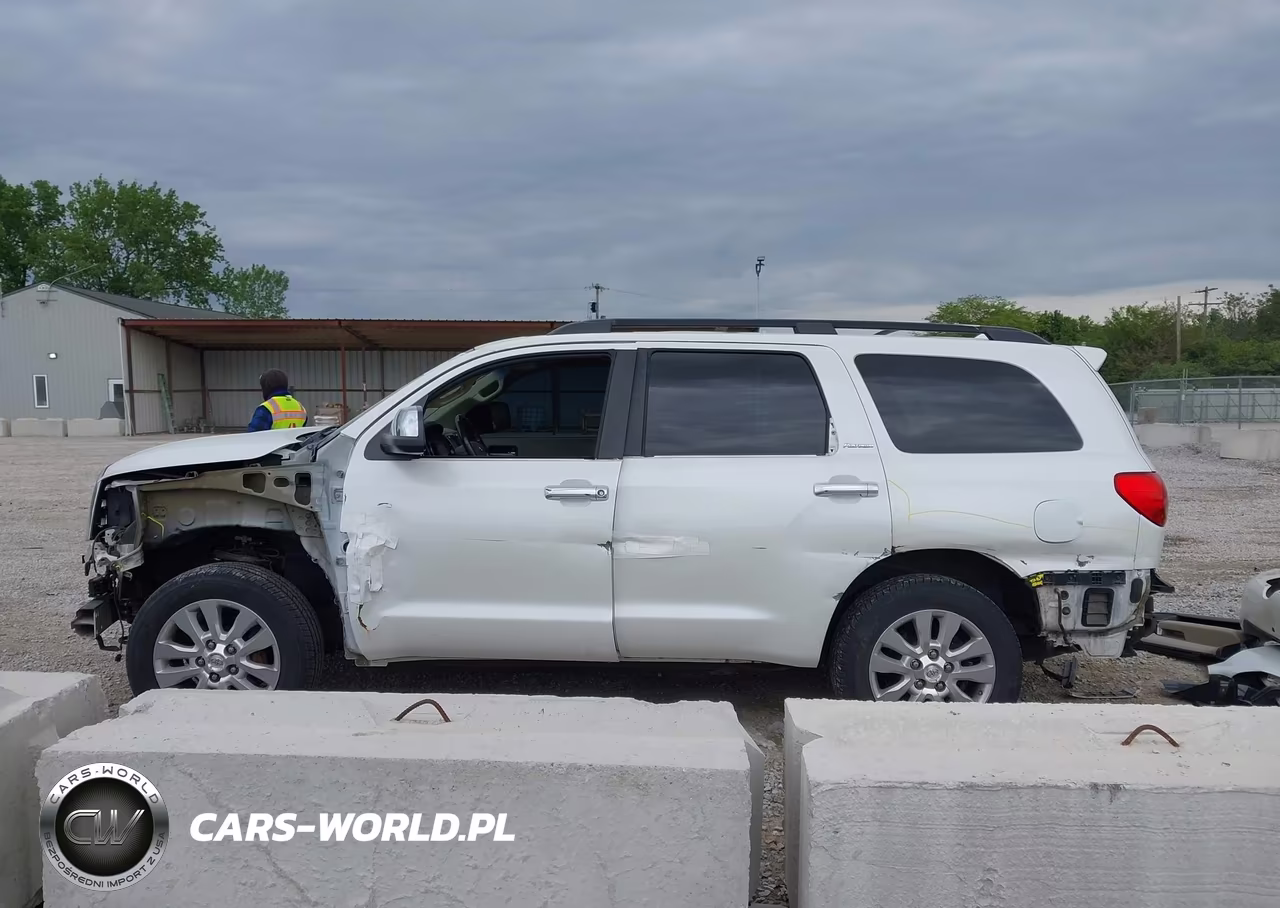 2011 Toyota Sequoia Platinum 5.7L V8 VIN:5TDDW5G13BS047521 - 15
