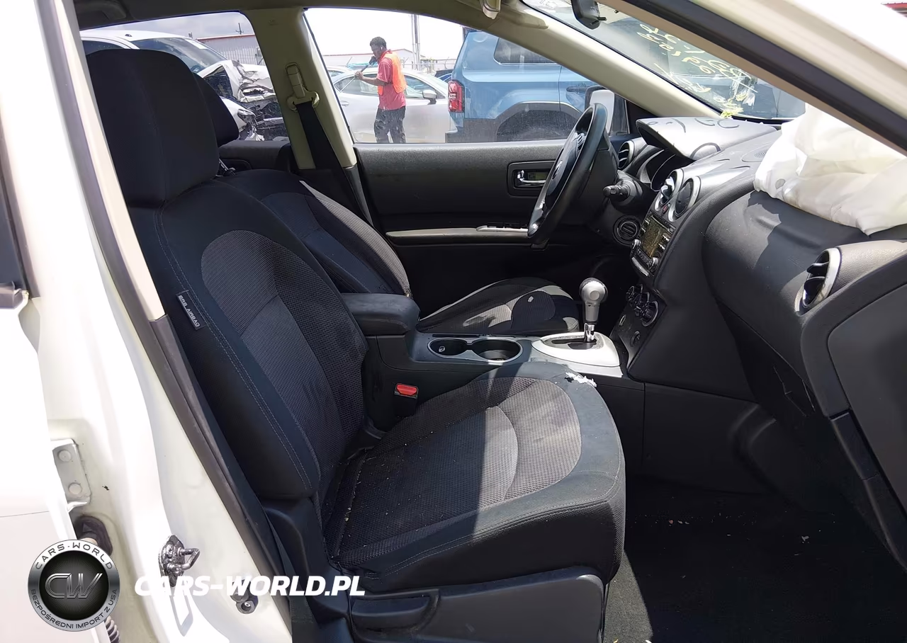2013 Nissan Rogue Sv VIN:JN8AS5MV6DW110981 - 5