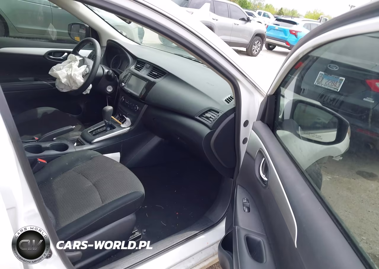 2019 Nissan Sentra S VIN:3N1AB7AP4KY382256 - 5