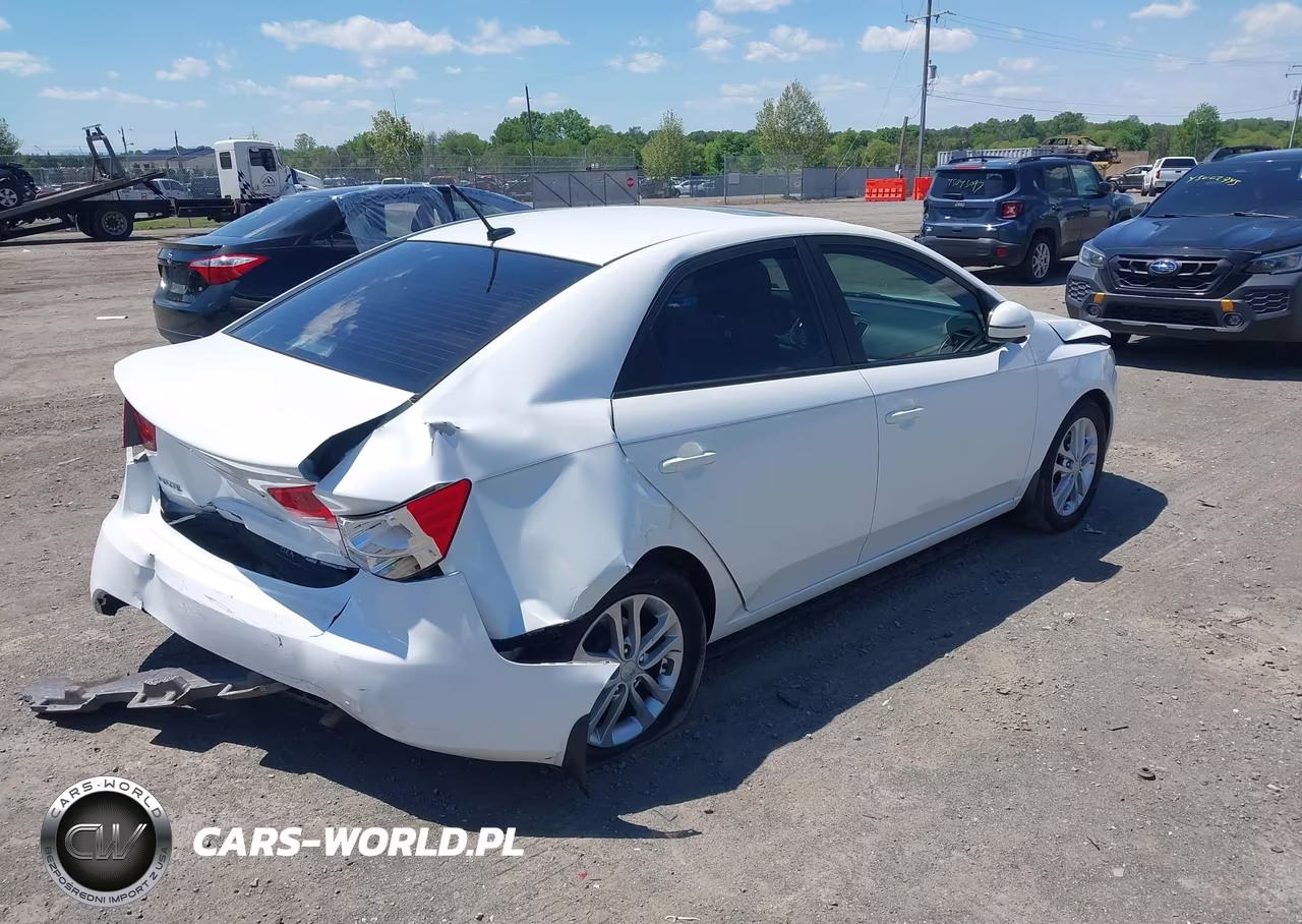 2012 Kia Forte Ex VIN:KNAFU4A24C5481879 - 4