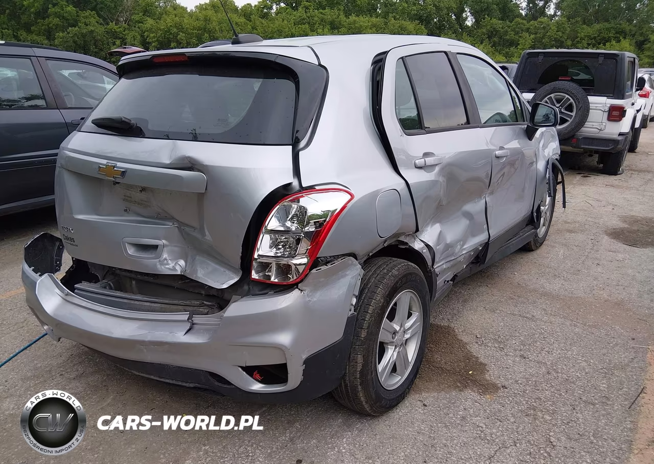 2019 Chevrolet Trax Ls VIN:3GNCJKSB8KL341132 - 4