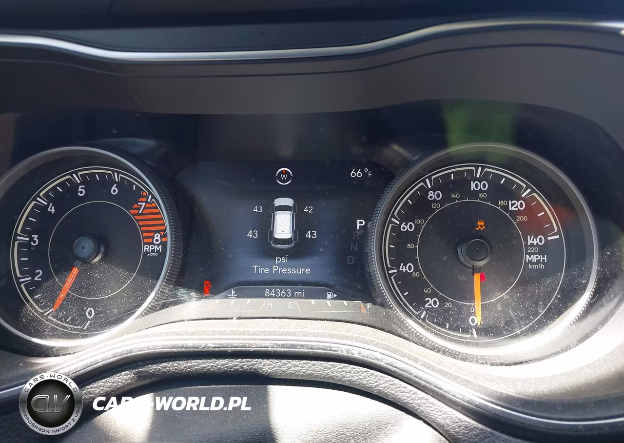 2019 Jeep Cherokee Trailhawk 4X4 VIN:1C4PJMBX0KD392020 - 7