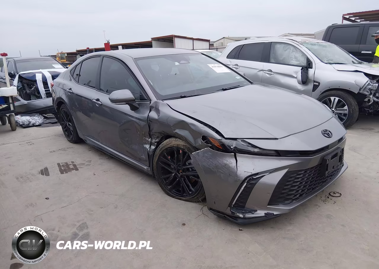 2025 Toyota Camry Se – zdjęcie 1 z 17