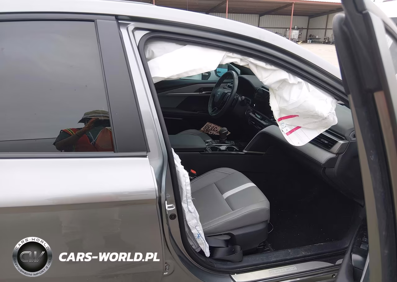 2025 Toyota Camry Se VIN:4T1DAACK8SU610205 - 5