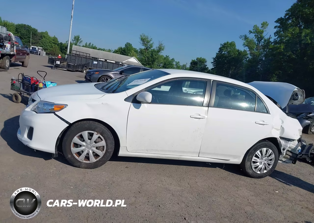 2011 Toyota Corolla Le VIN:2T1BU4EE8BC561533 - 14