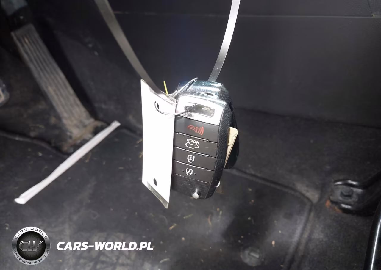 2016 Kia Soul VIN:KNDJN2A22G7321184 - 11
