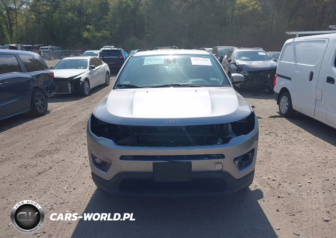 2018 Jeep Compass Latitude 4X4 VIN:3C4NJDBB4JT456211 - 12