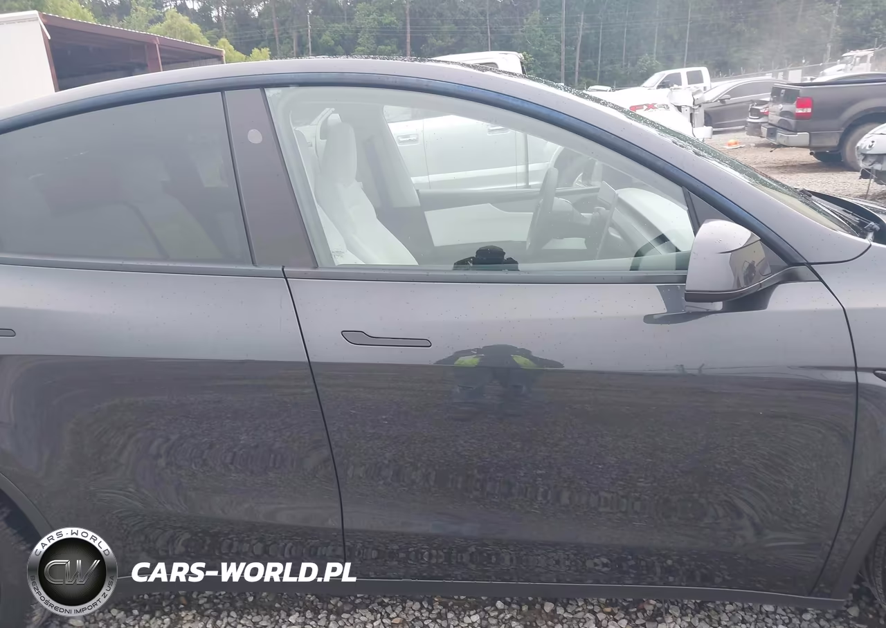 2026 Tesla Model Y Premium Rear-Wheel Drive-Rear-Wheel Drive VIN:7SAYGDED4TA415135 - 14