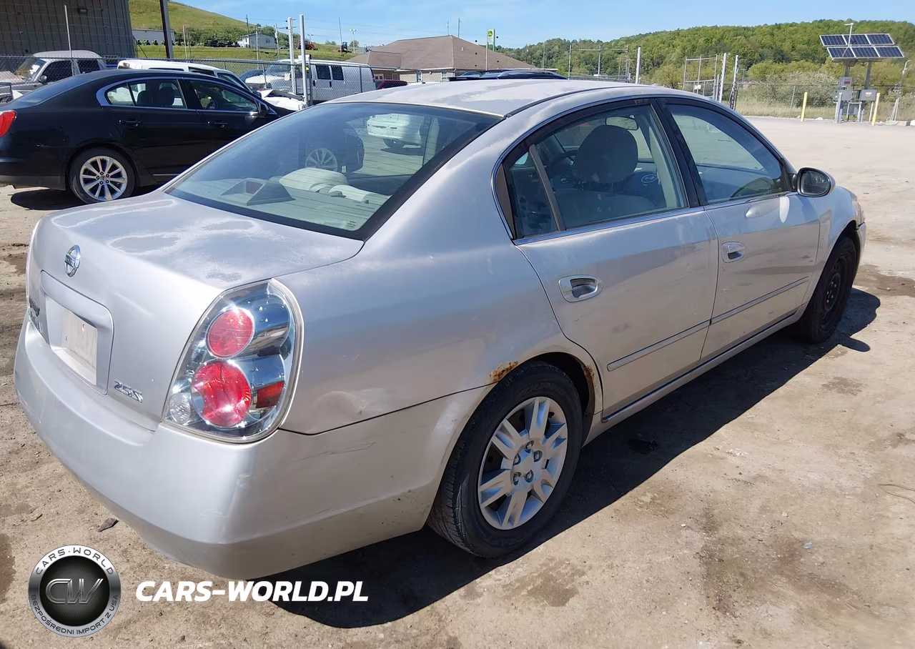 2005 Nissan Altima 2.5 S VIN:1N4AL11D35C343058 - 4