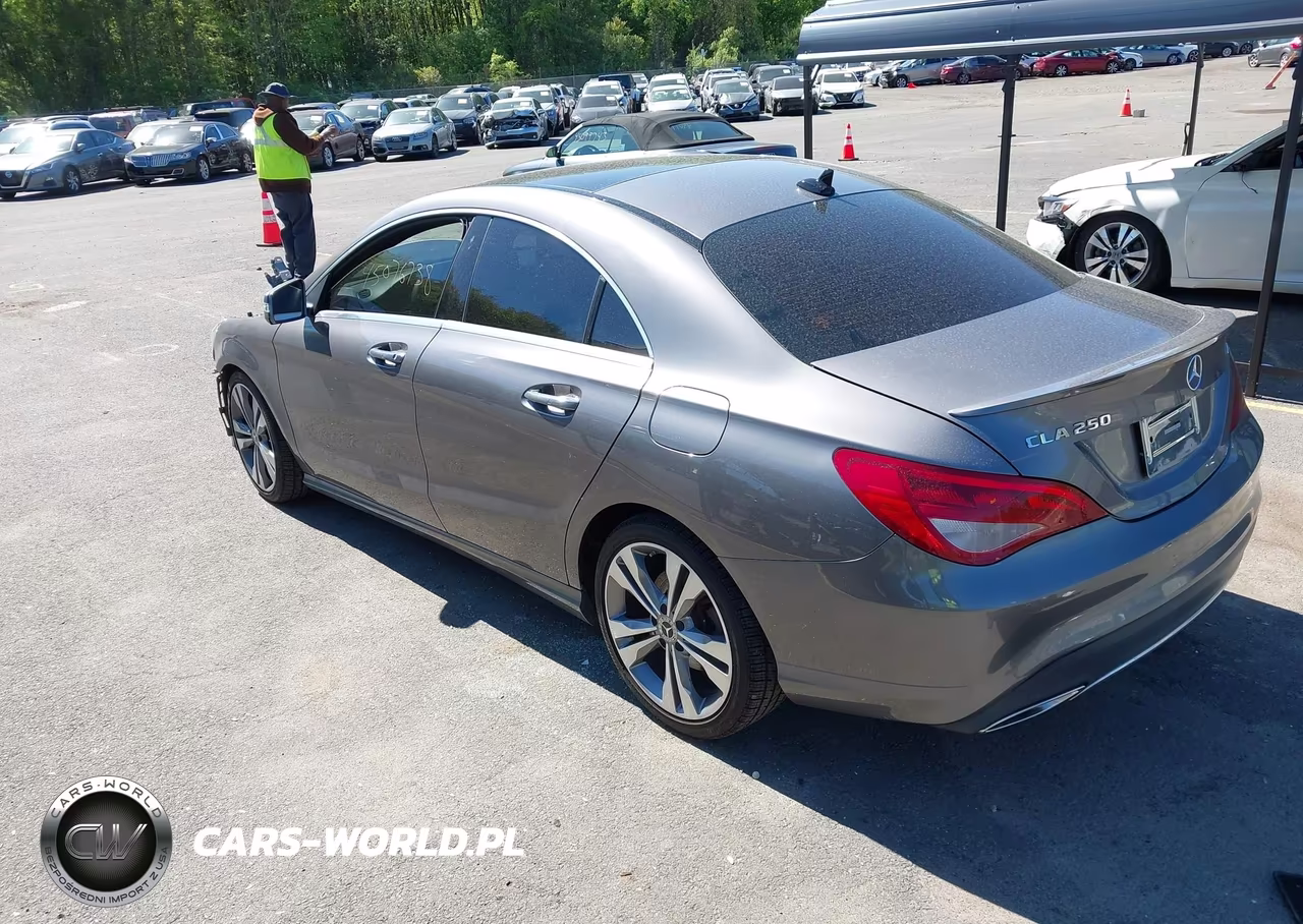 2019 Mercedes-Benz Cla 250 4Matic VIN:WDDSJ4GB4KN723625 - 3