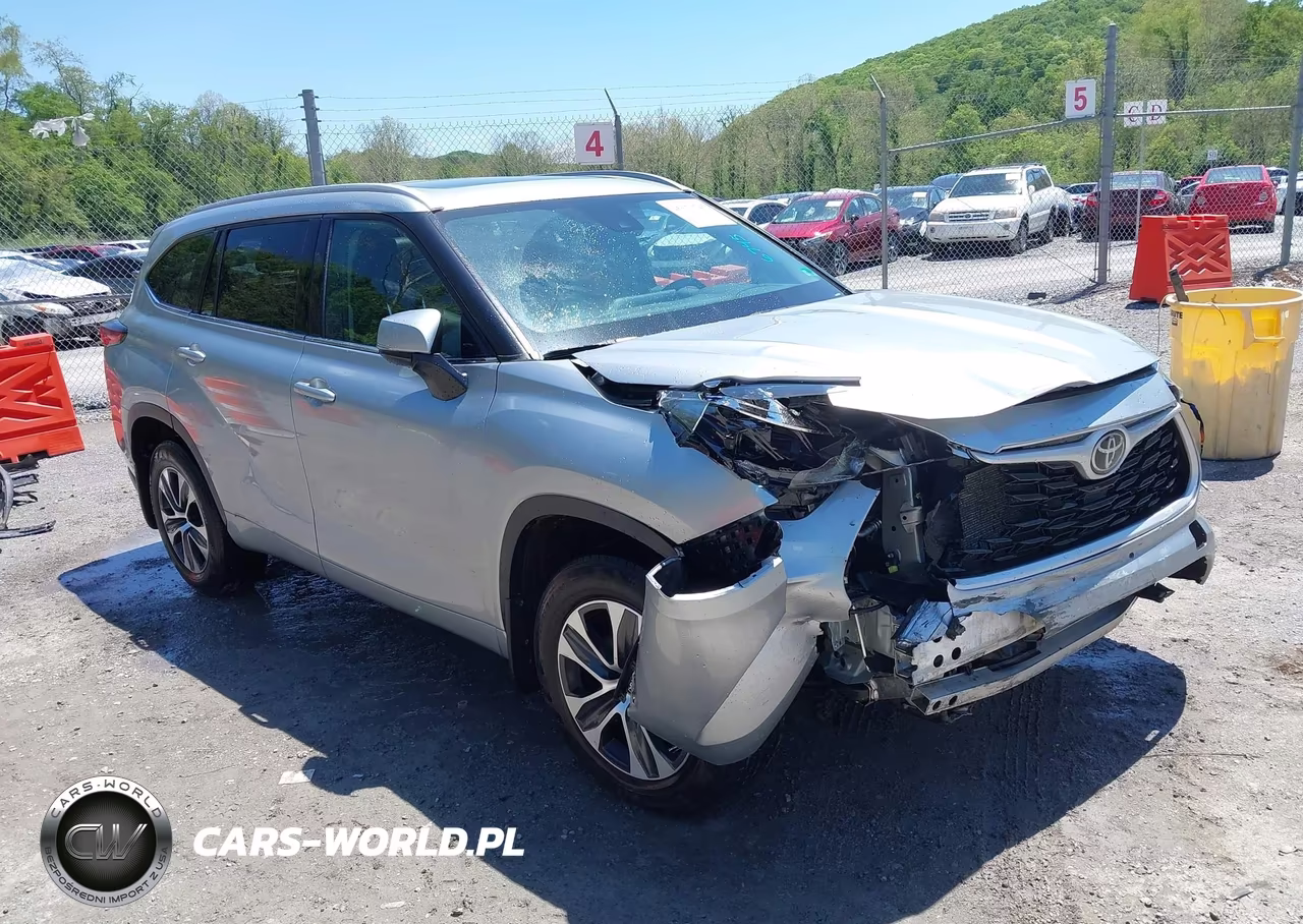 2022 Toyota Highlander Xle