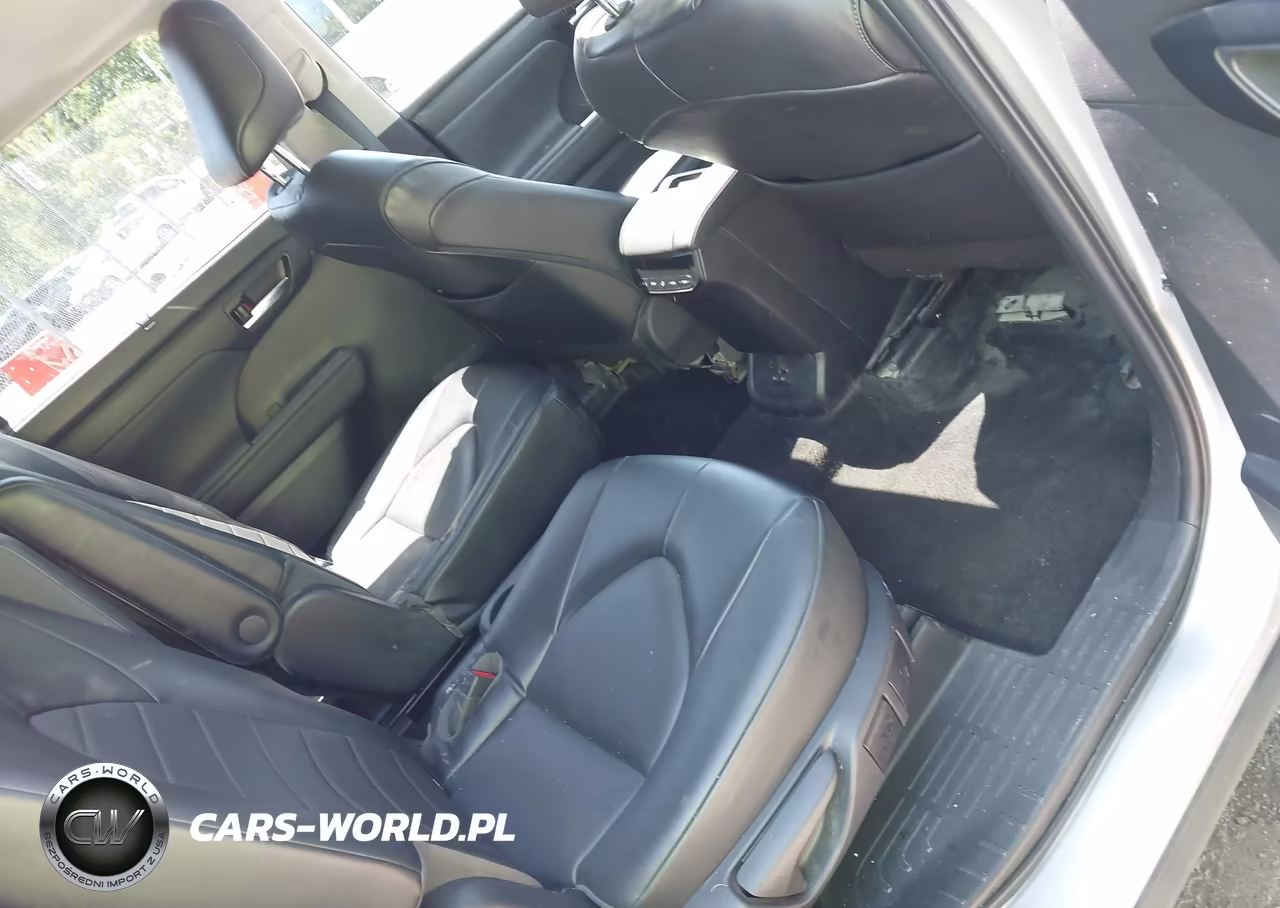 2022 Toyota Highlander Xle VIN:5TDGZRBHXNS585573 - 8