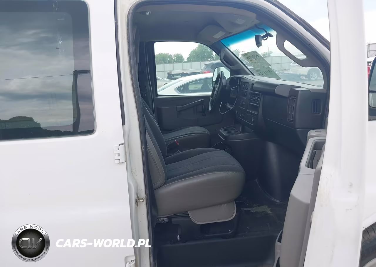 2020 Chevrolet Express Cargo Rwd 2500 Regular Wheelbase Wt VIN:1GCWGAFG5L1230566 - 5