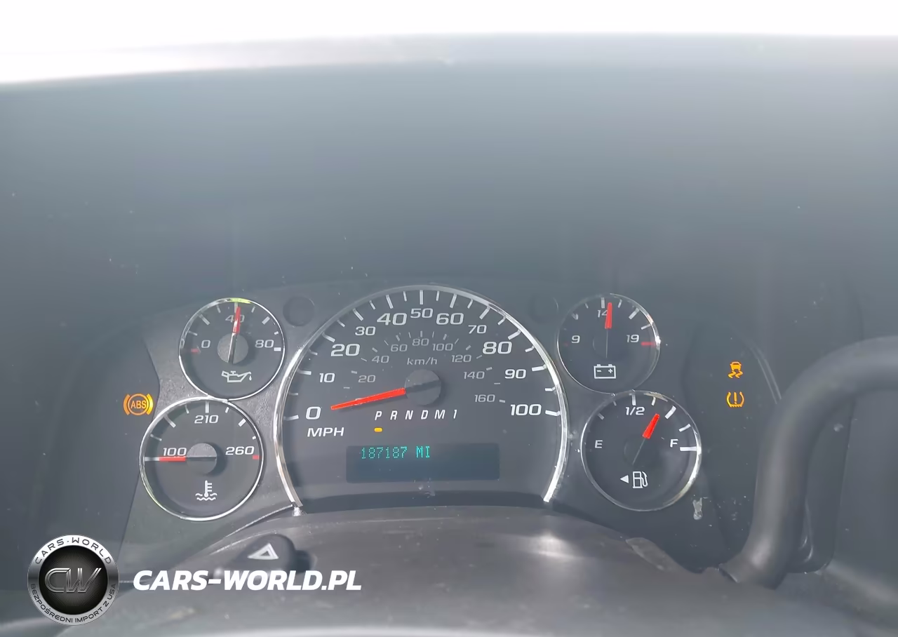 2015 Chevrolet Express 2500 Work Van VIN:1GCWGFCF5F1185836 - 7