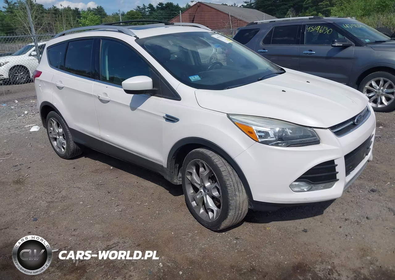 2013 Ford Escape Titanium – zdjęcie 1 z 17