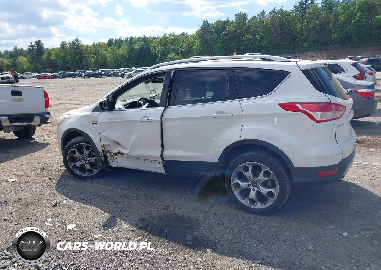 2013 Ford Escape Titanium VIN:1FMCU9J96DUD90325 - 15
