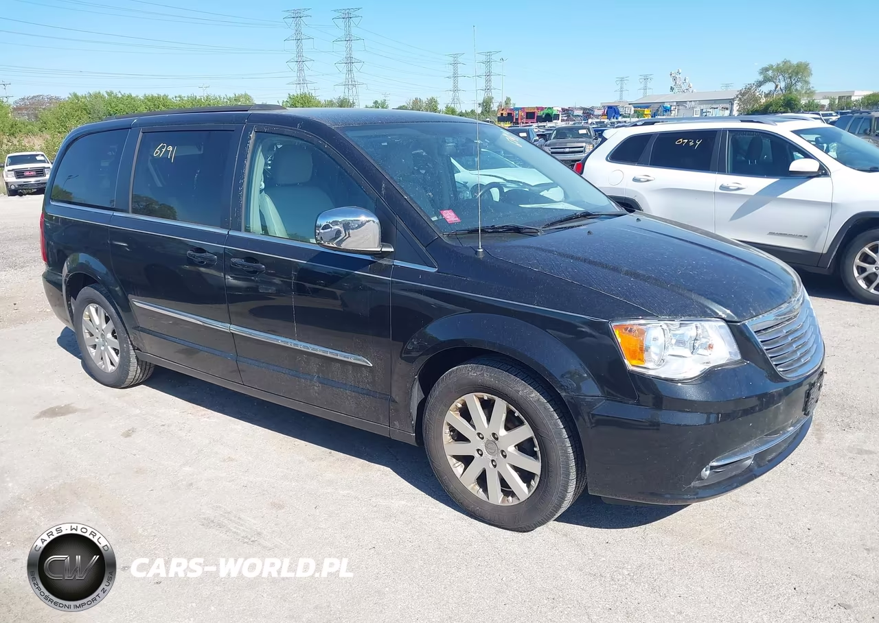 2011 Chrysler Town & Country Touring-L