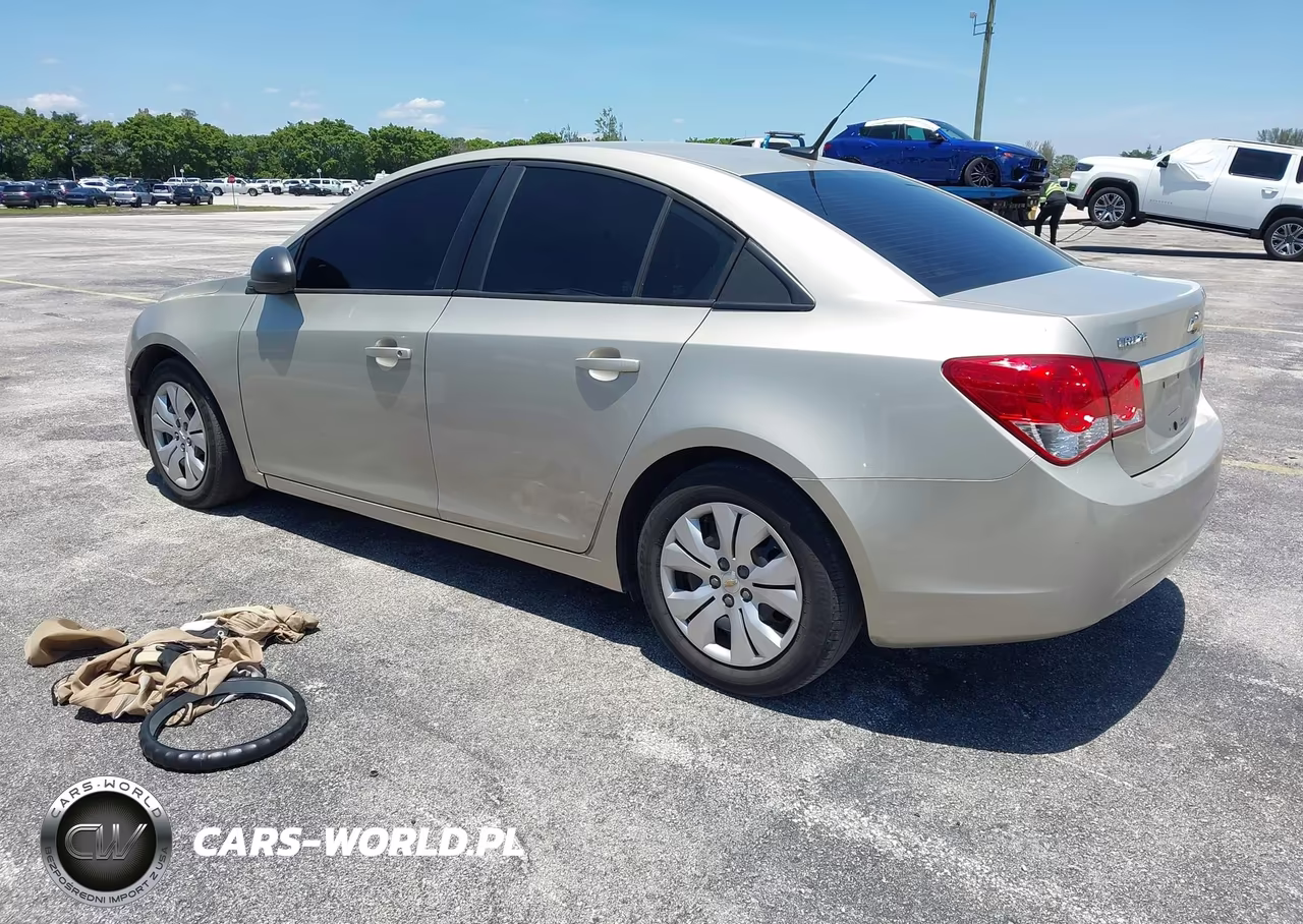 2013 Chevrolet Cruze Ls Auto VIN:1G1PA5SH6D7284039 - 3