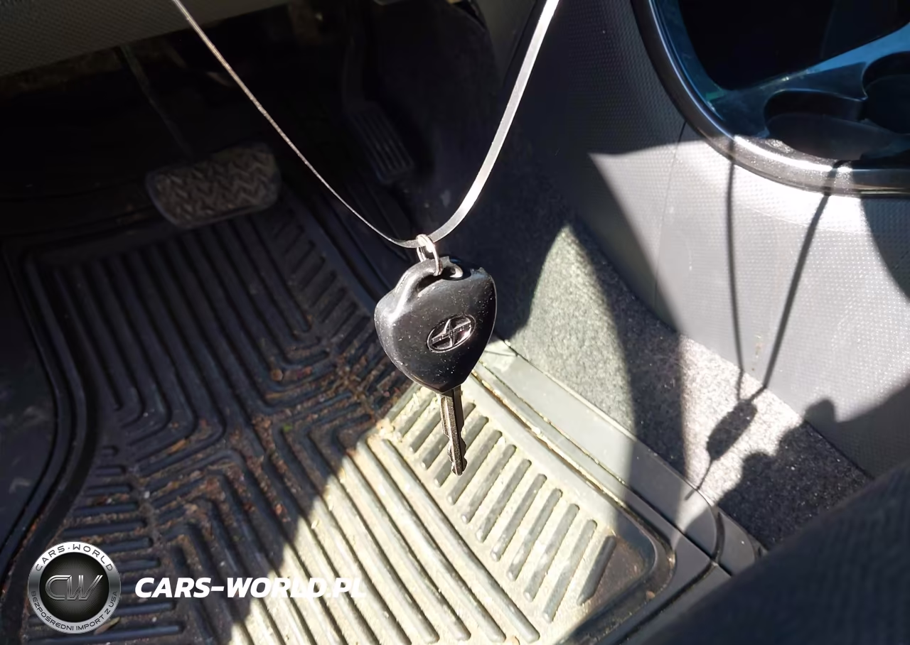 2010 Scion Xd VIN:JTKKU4B43AJ058399 - 11