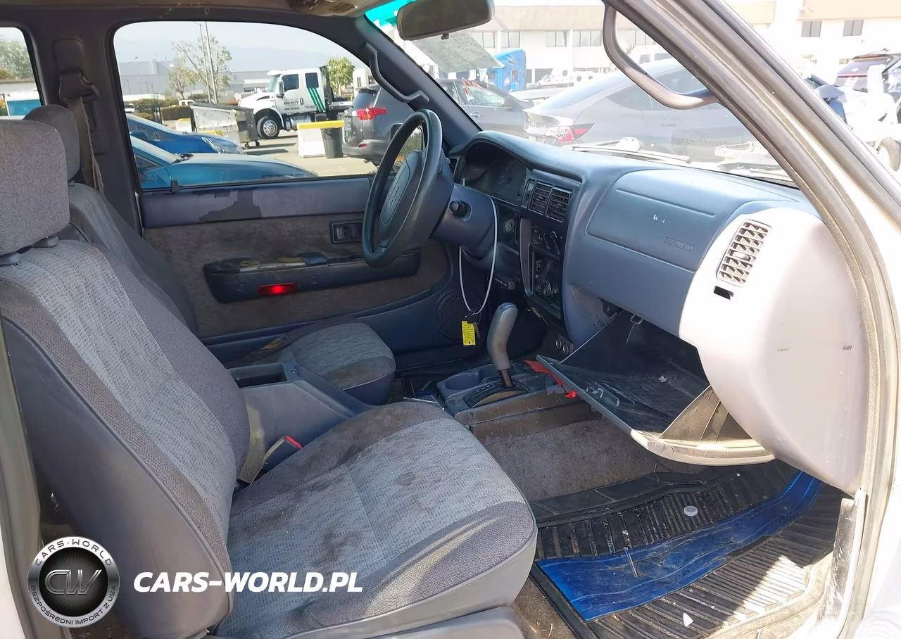 1999 Toyota Tacoma Prerunner V6 VIN:4TASN92N6XZ497063 - 5