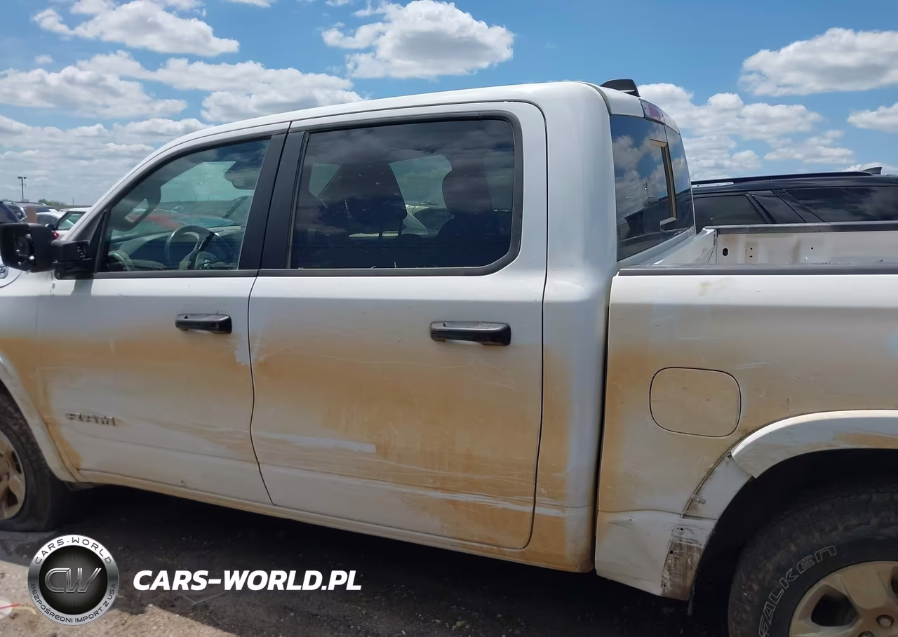 2025 Ram 1500 Big Horn 4X4 5'7 Box VIN:1C6RRFFG9SN612716 - 14