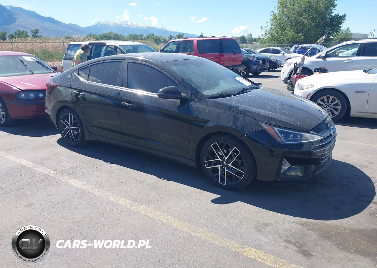 2019 Hyundai Elantra Sport