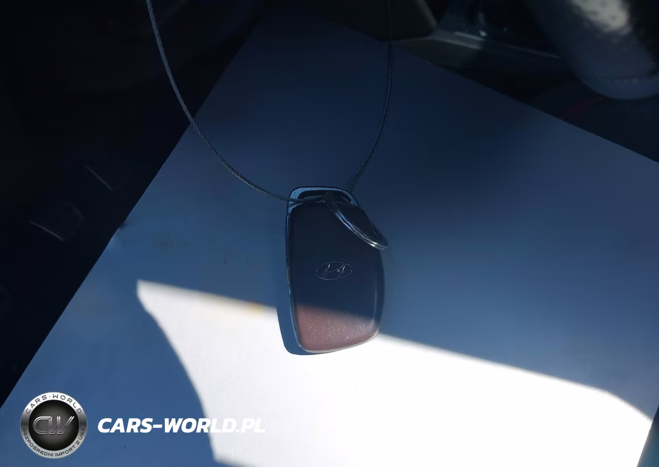2019 Hyundai Elantra Sport VIN:KMHD04LB2KU839323 - 11