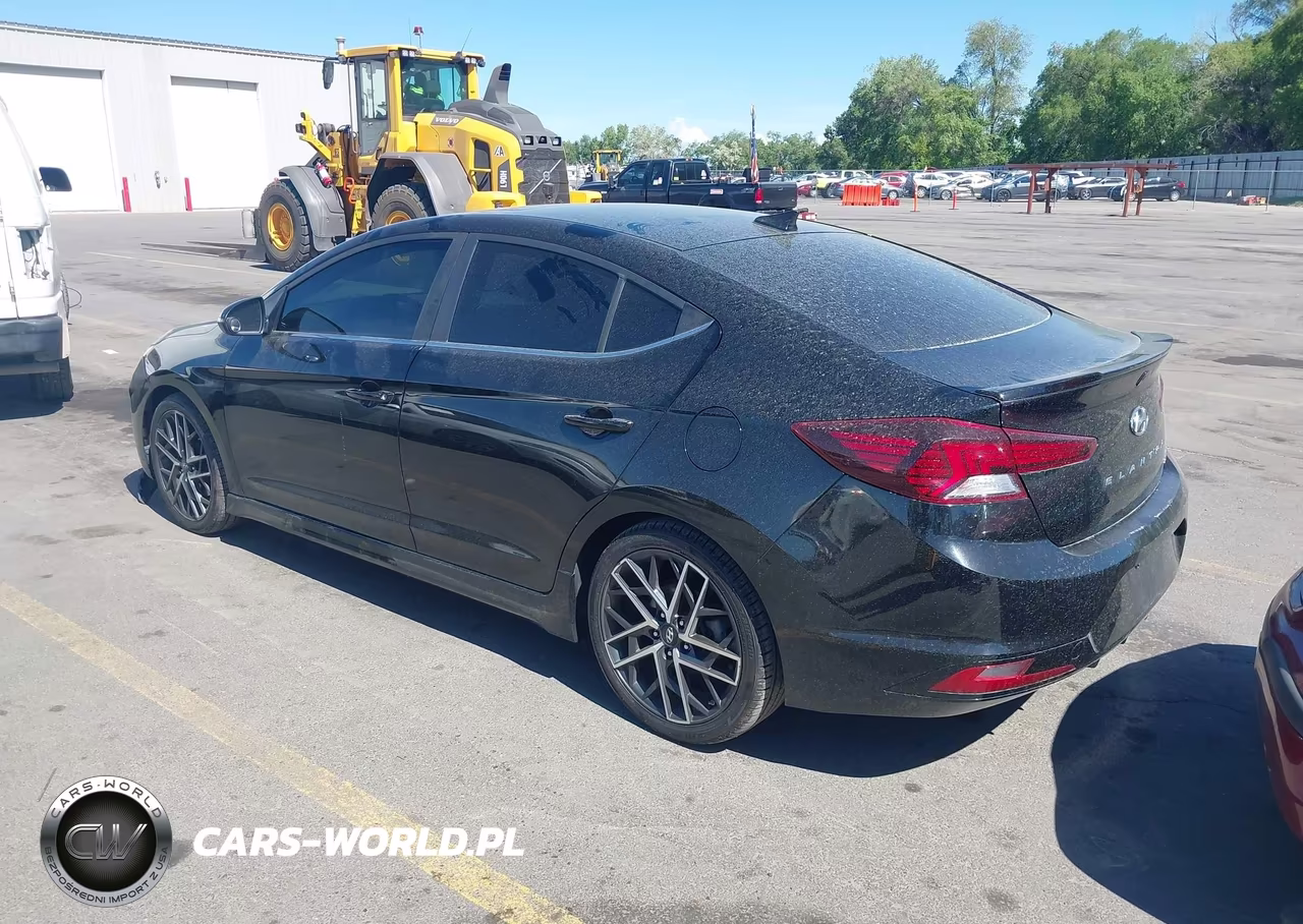 2019 Hyundai Elantra Sport VIN:KMHD04LB2KU839323 - 3