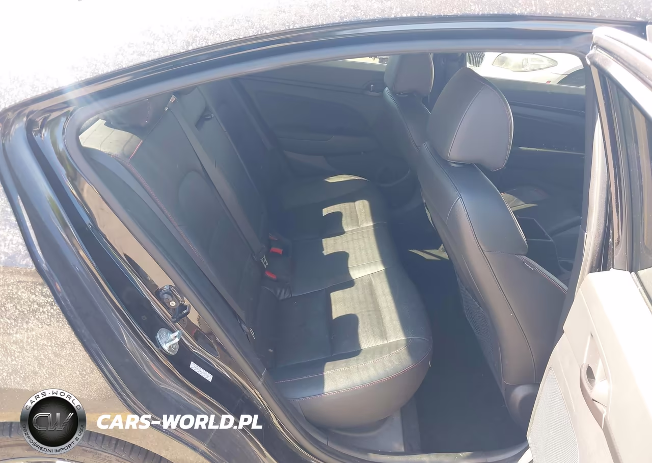 2019 Hyundai Elantra Sport VIN:KMHD04LB2KU839323 - 8