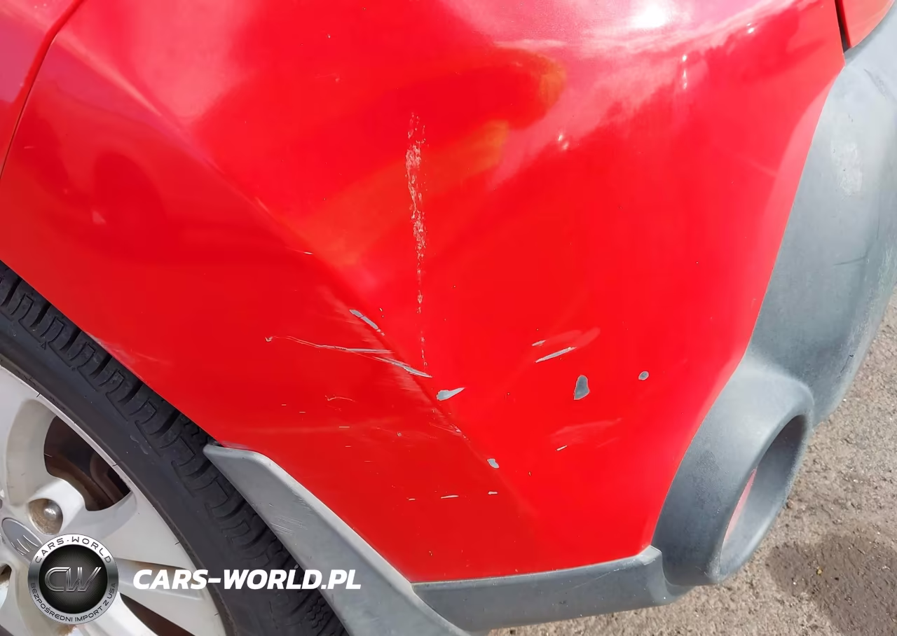 2015 Kia Soul + VIN:KNDJP3A5XF7769858 - 6