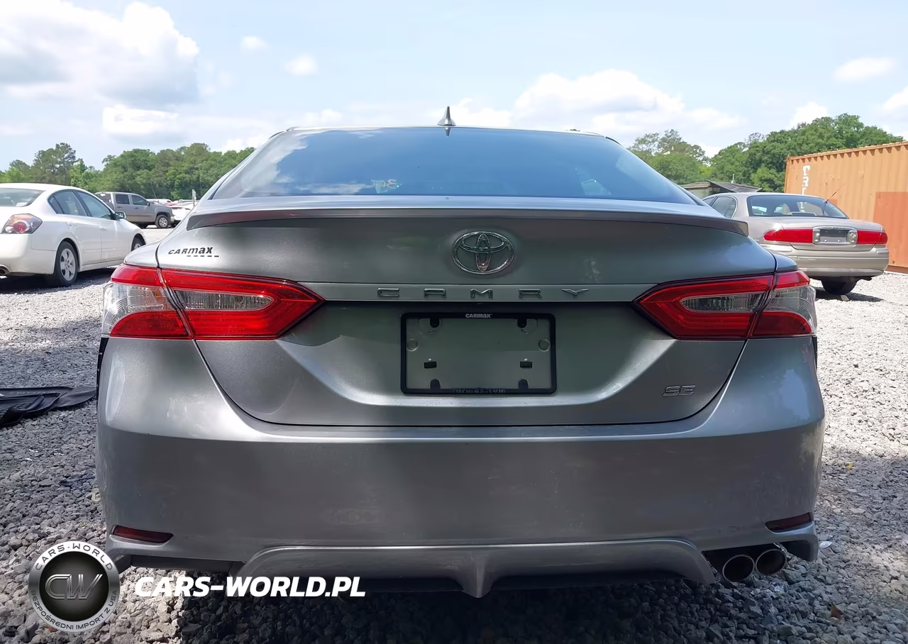 2020 Toyota Camry Se VIN:4T1G11AK9LU366422 - 16